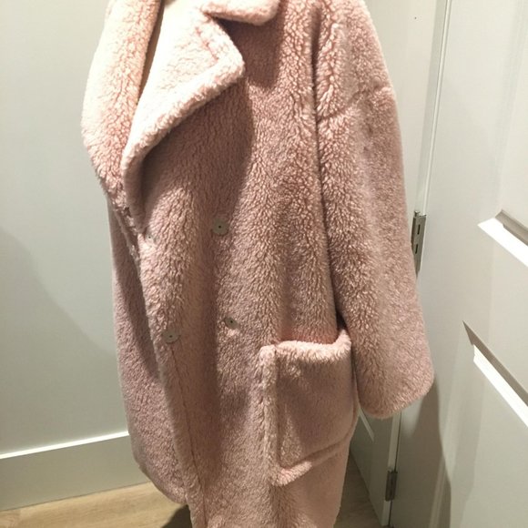 Max Mara weekend Teddy coat in light pink/ blush - Picture 7 of 11